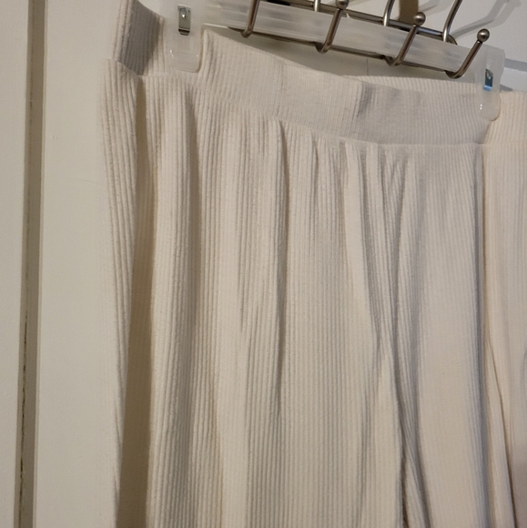 Tranquil & True Pajama Pants - Picture 2 of 6